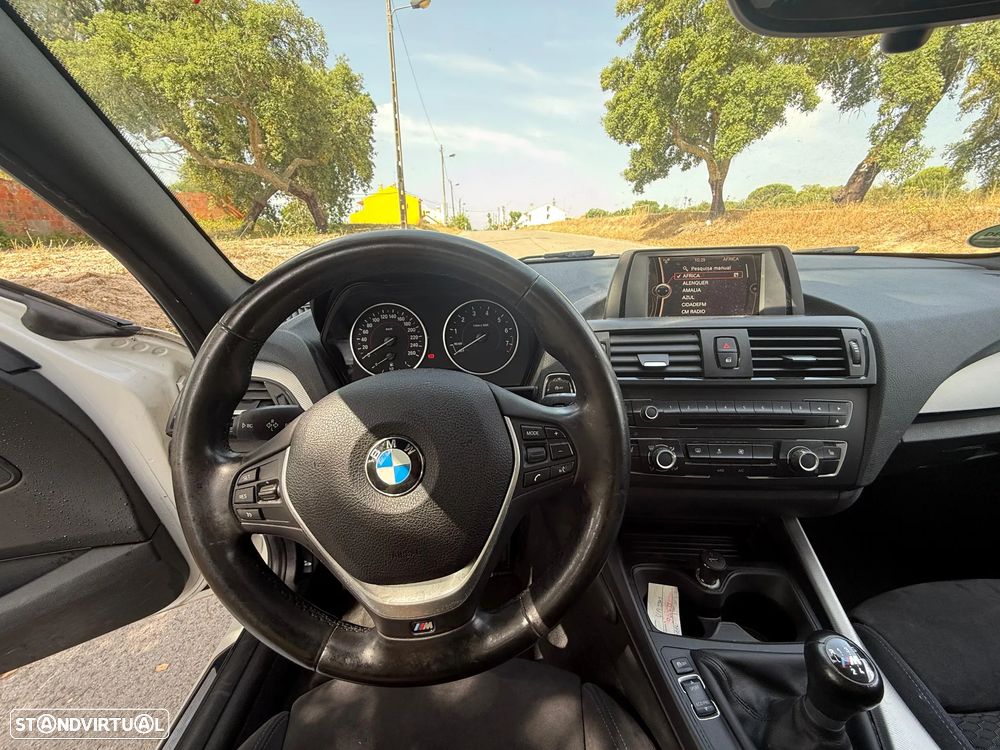 BMW 116 i Pack M - 9