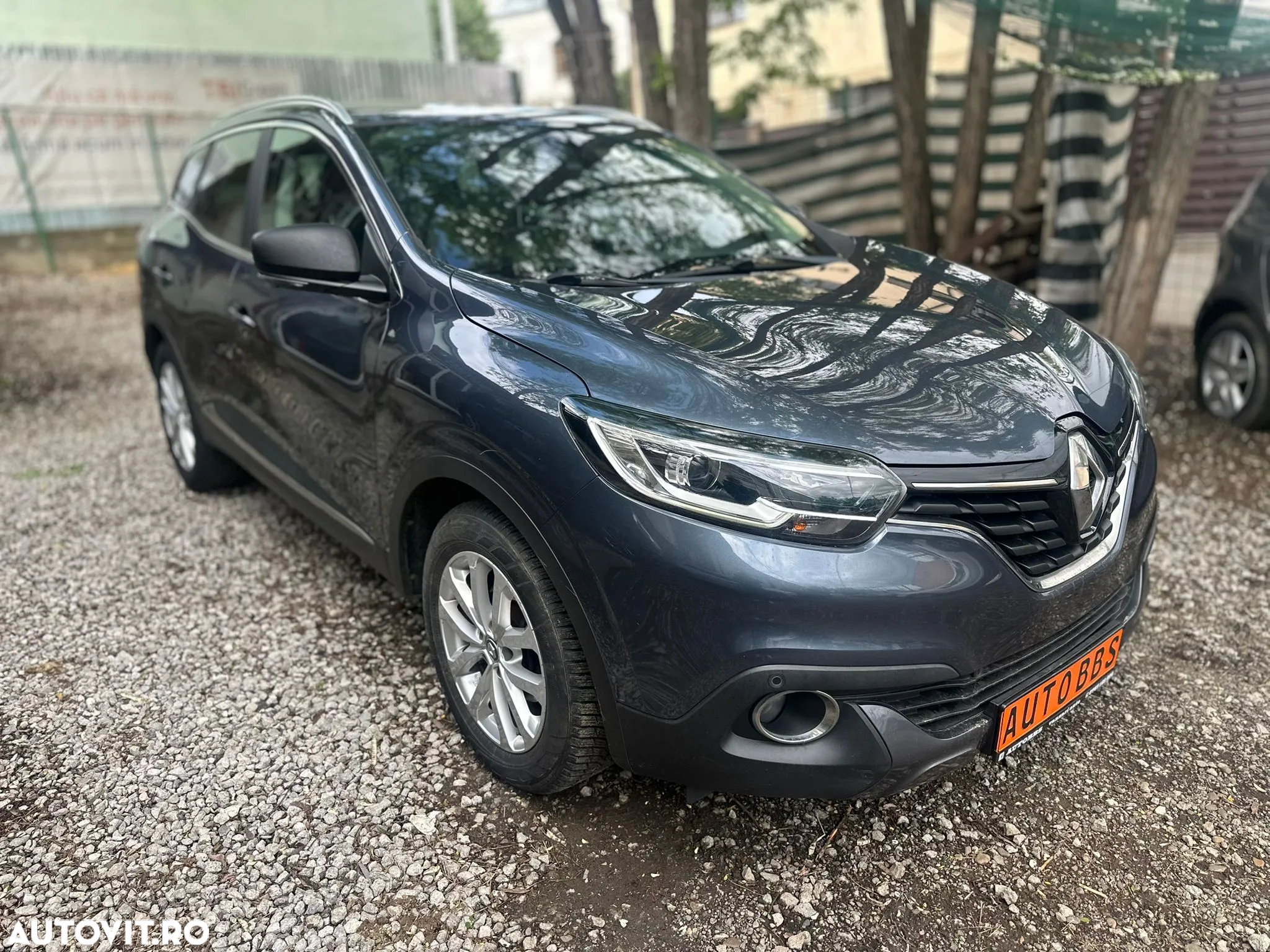 Renault Kadjar 1.2 TCe Intens - 4
