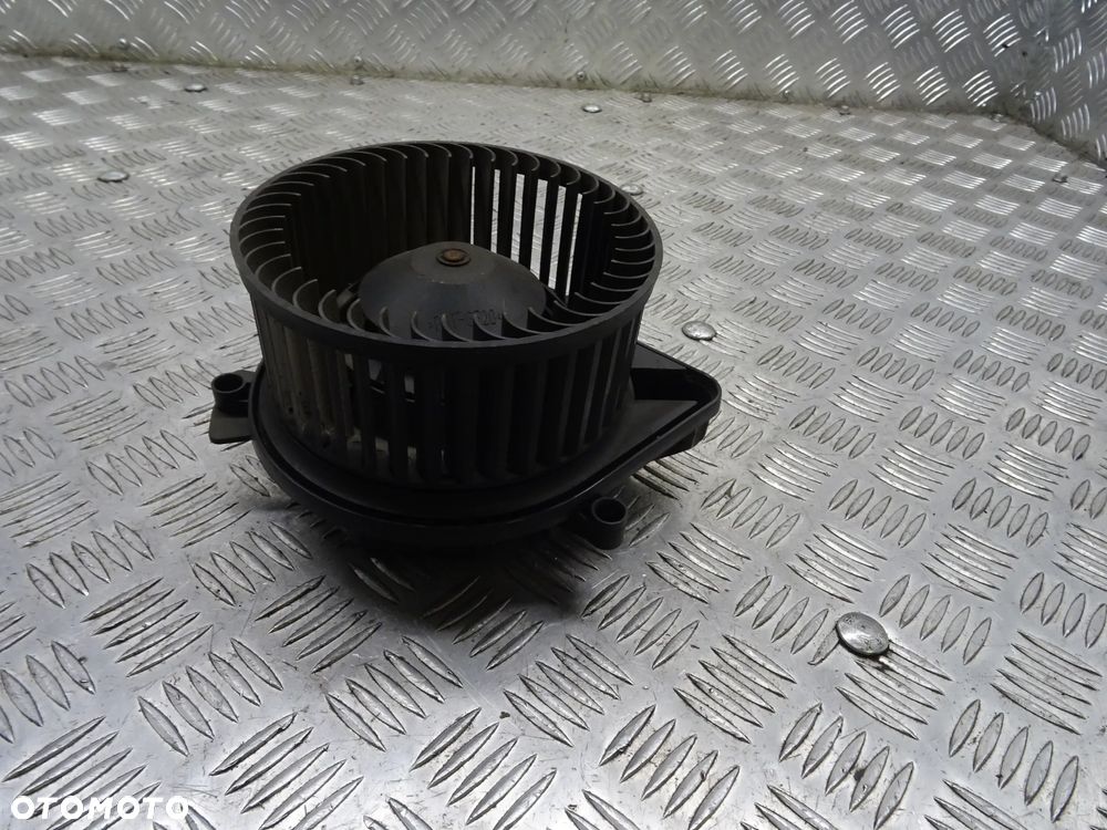 AUDI A4 B6 00-06 2.0B NAGRZEWNICA 8E1820021B - 1