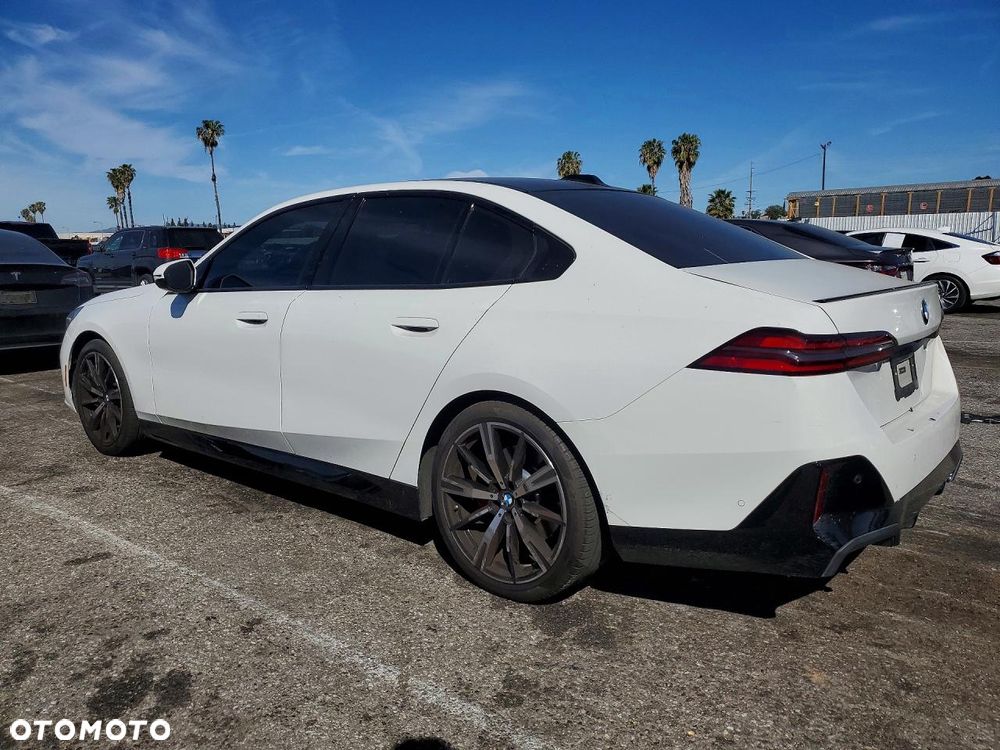 BMW Seria 5 530i M Sport Edition - 2