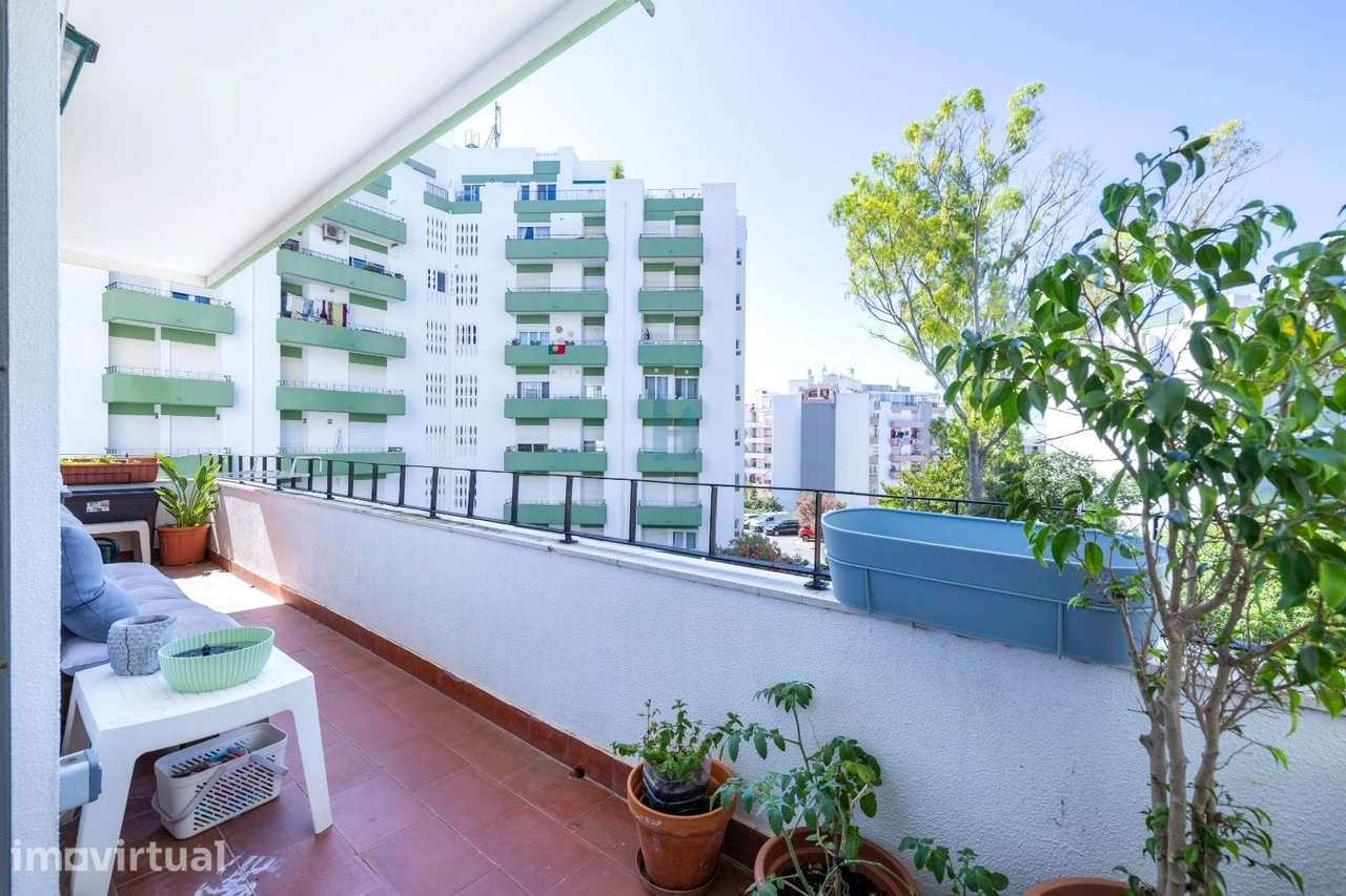 Apartamento T2 com Estacionamento privativo Portimão - Grande imagem: 3/11