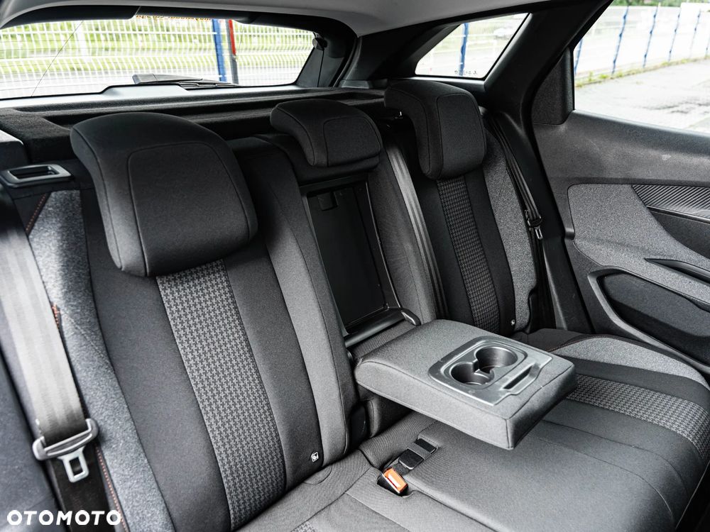 Peugeot 3008 1.5 BlueHDi Allure Pack S&S - 27
