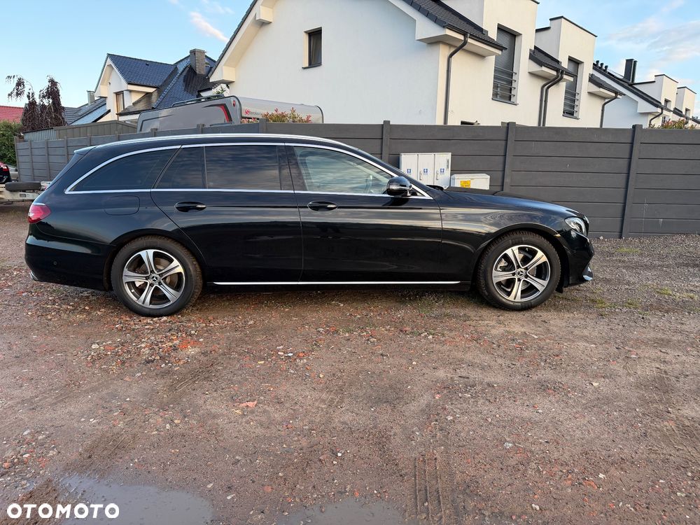 Mercedes-Benz Klasa E 220 d 9G-TRONIC Avantgarde - 12