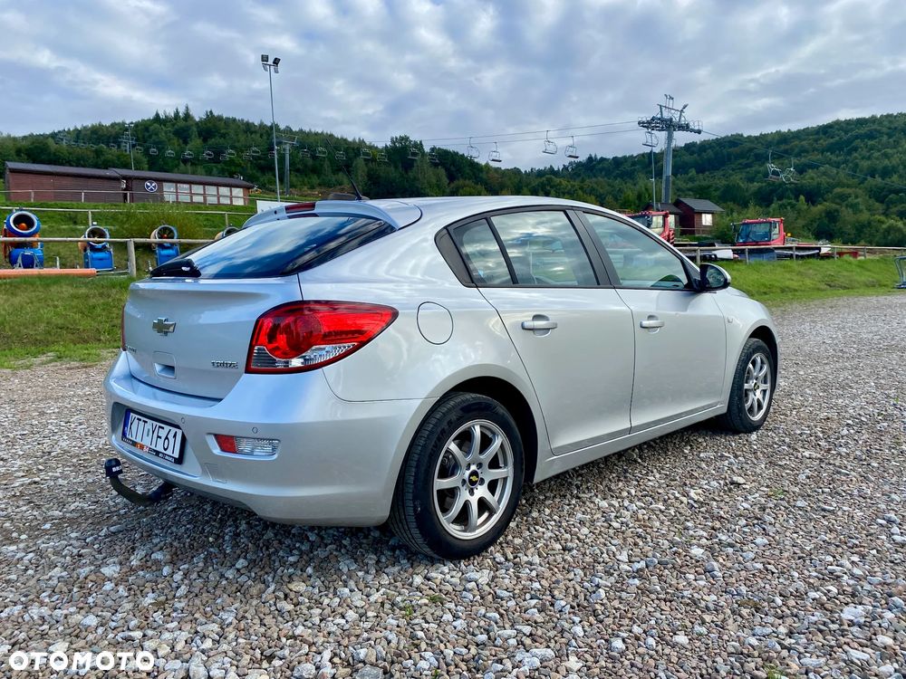Chevrolet Cruze 1.8 LT - 4