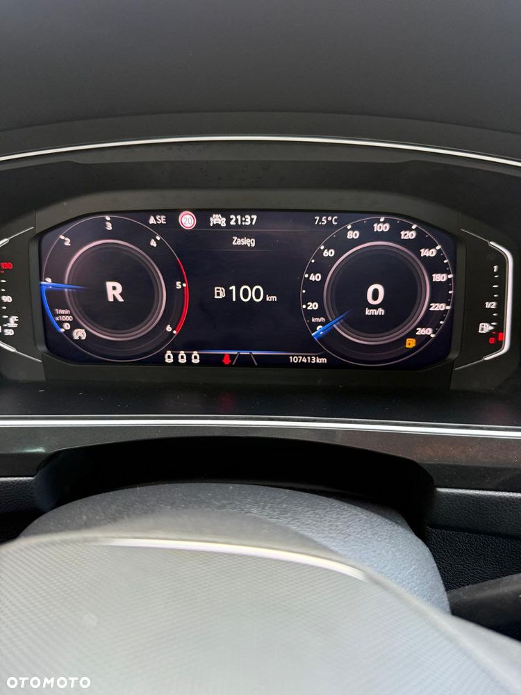 Volkswagen Tiguan - 10