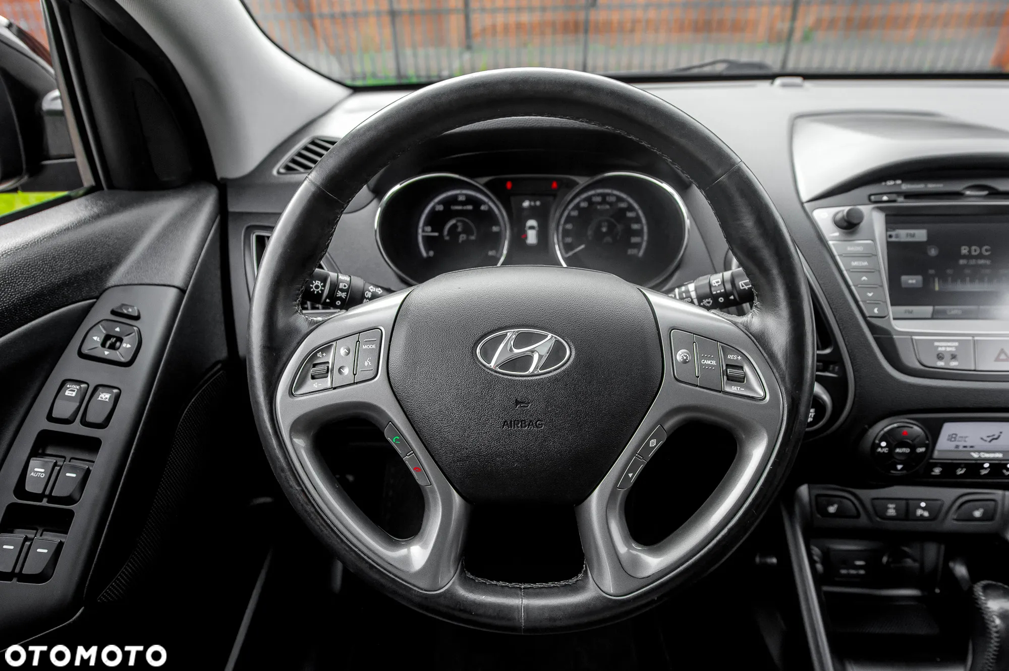 Hyundai ix35 2.0 CRDi 4WD Automatik Premium - 26