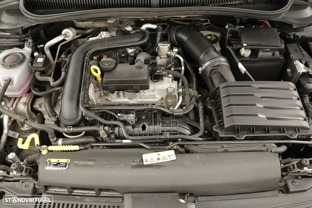 VW Polo 1.0 TSI Urban DSG - 23