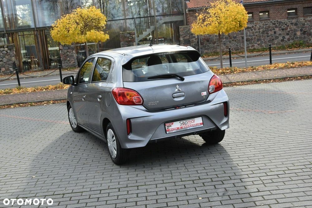 Mitsubishi Space Star - 18