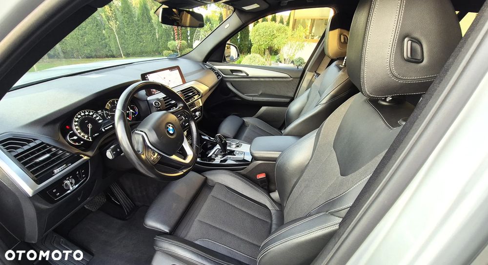 BMW X3 xDrive20d xLine - 22