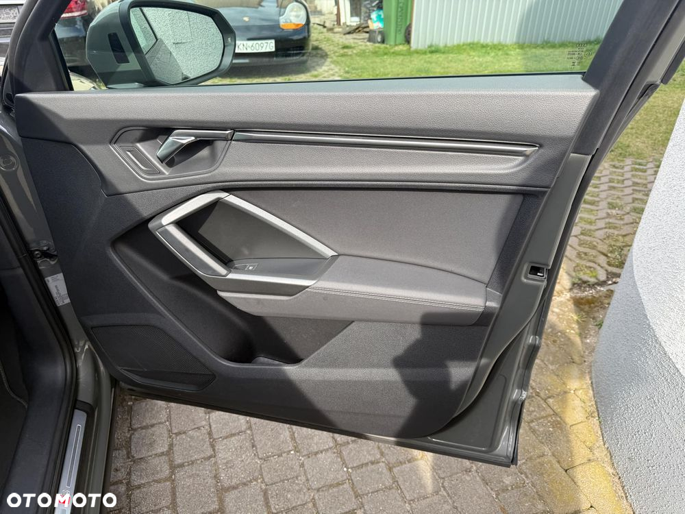 Audi Q3 Sportback 35 TFSI ack S tronic S line - 34