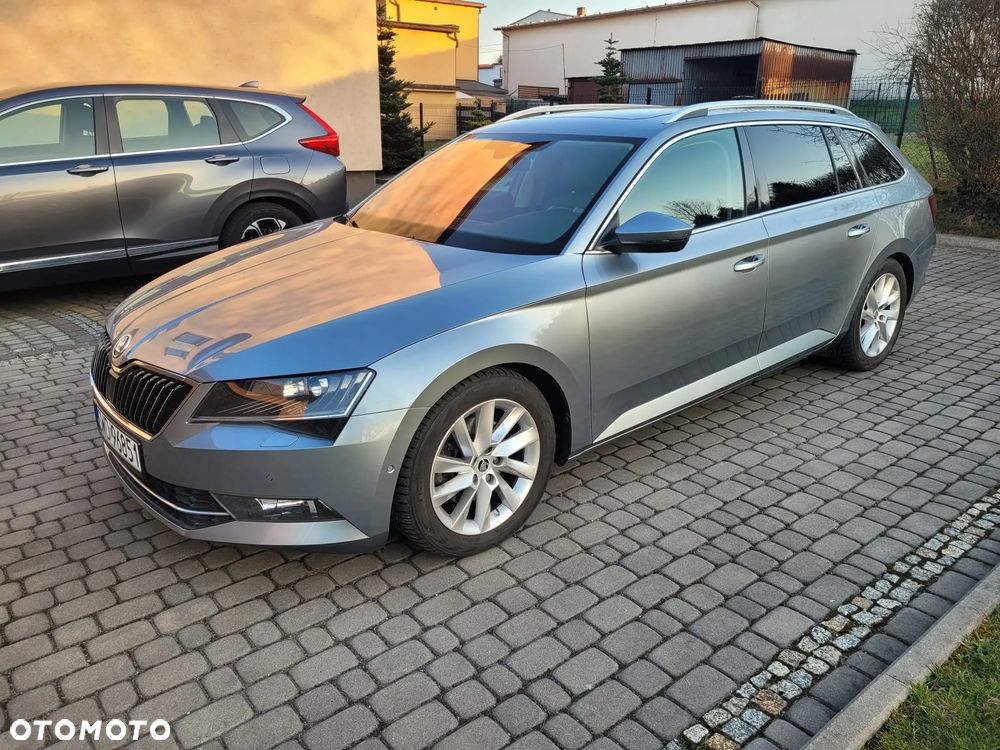 Skoda Superb 2.0 TDI Style - 6