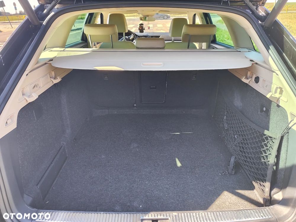 Skoda Superb 2.0 TDI Style - 9