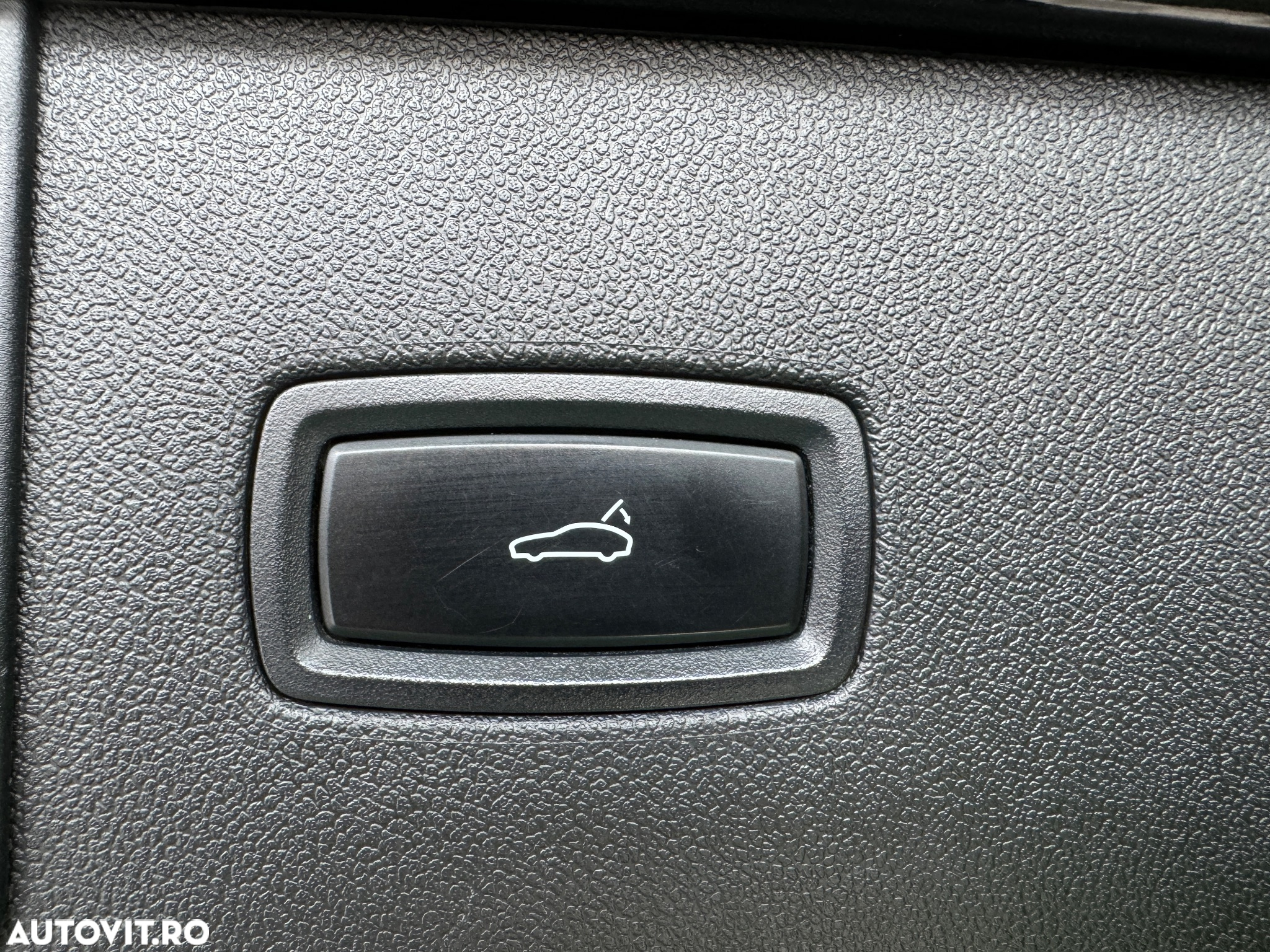 Porsche Cayenne Standard - 11