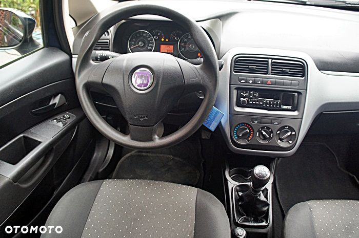 Fiat Punto 1.2 16V Dynamic - 19