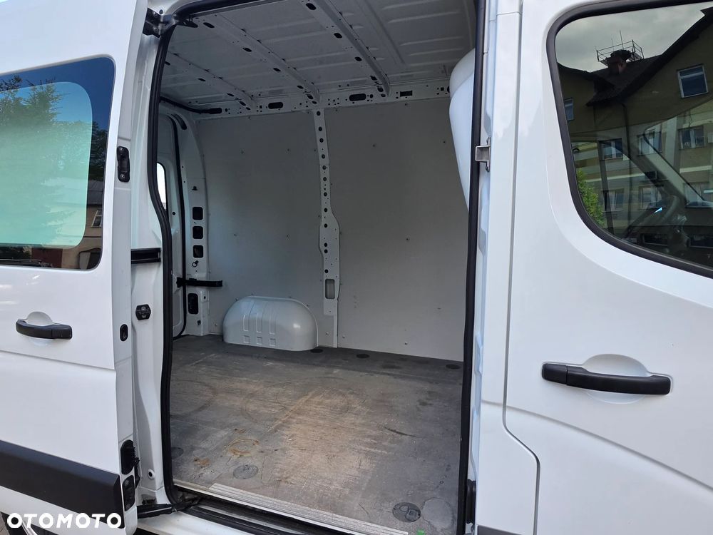 Opel MOVANO - 21