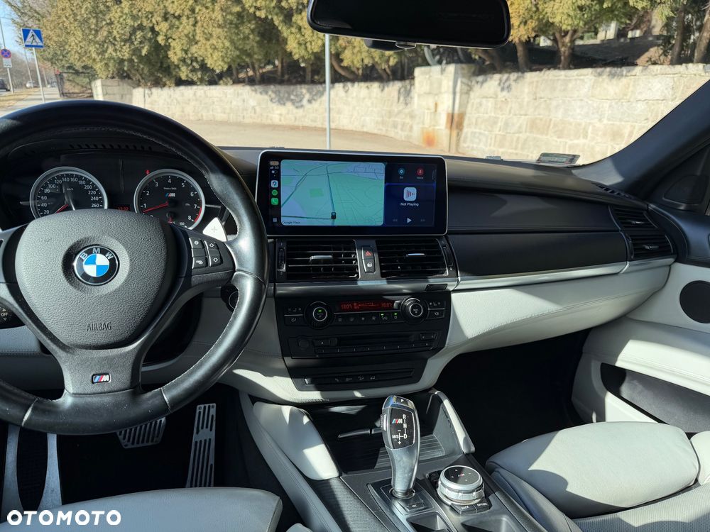 BMW X6M - 12