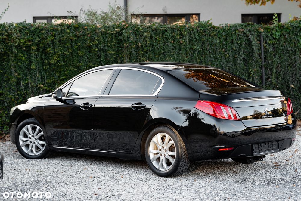 Peugeot 508 Hybrid4 - 11