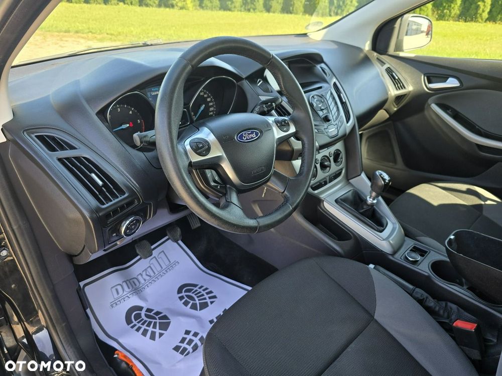 Ford Focus - 19