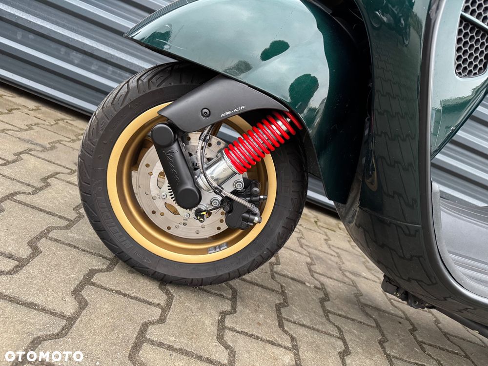 Piaggio Vespa - 16