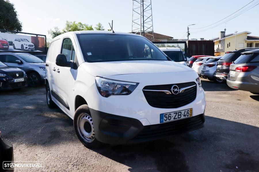 Opel Combo 1.5 CDTI L1H1 3L Essentia - 3