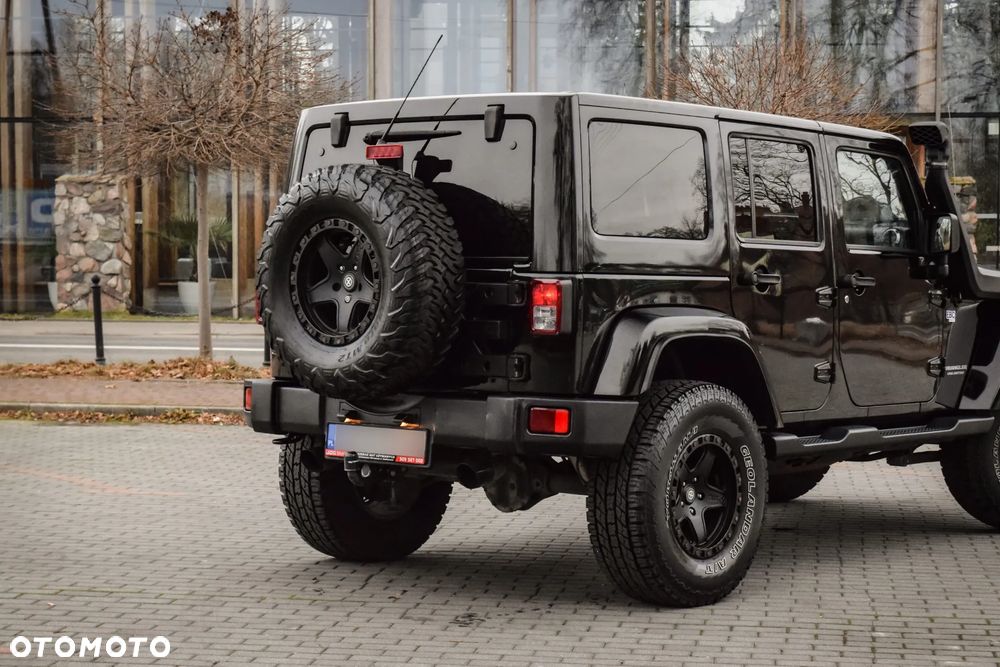 Jeep Wrangler 3.6 Unlim Sahara - 12