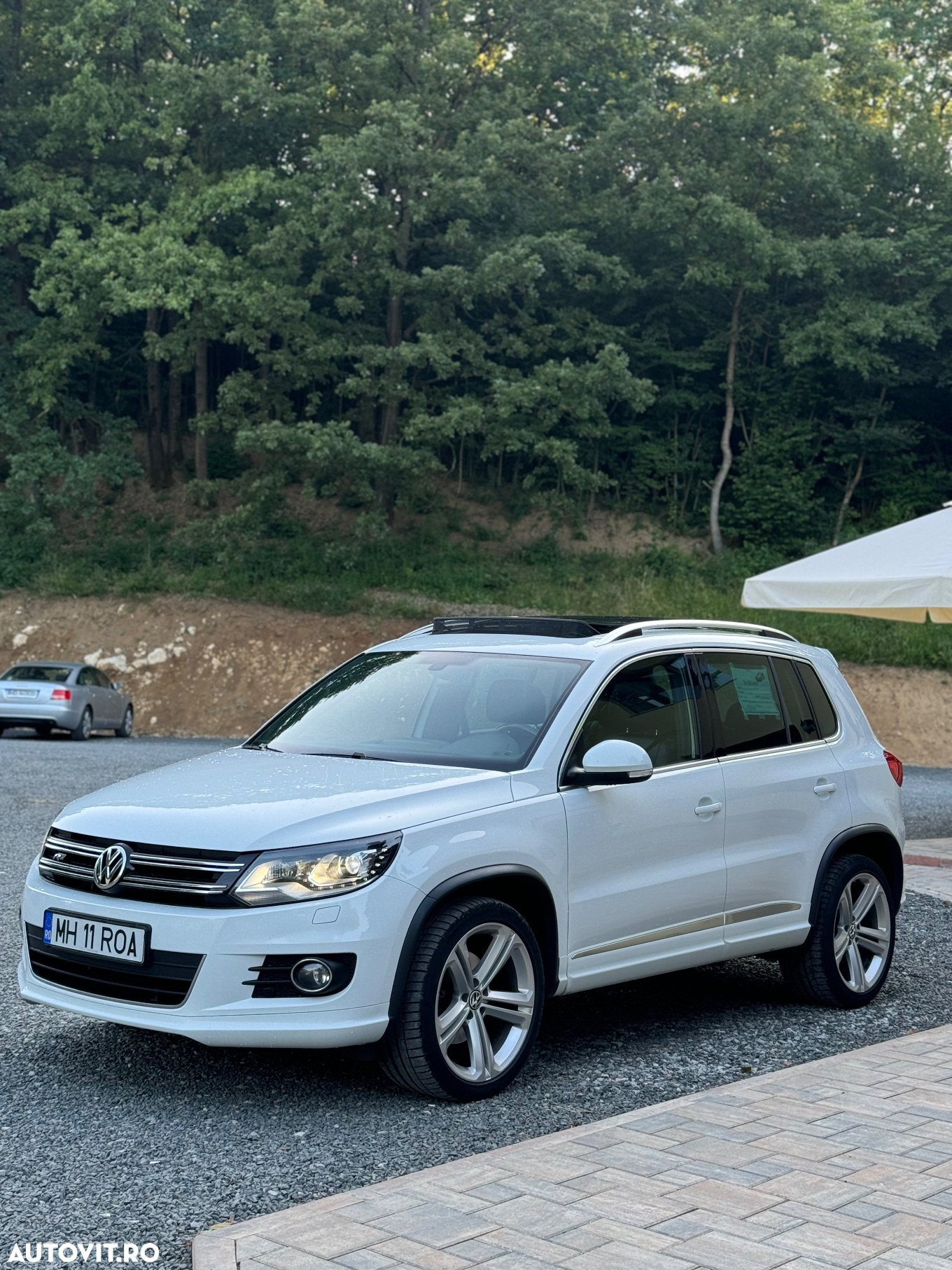 Volkswagen Tiguan 2.0 TDI 4Mot DSG Comfortline - 2