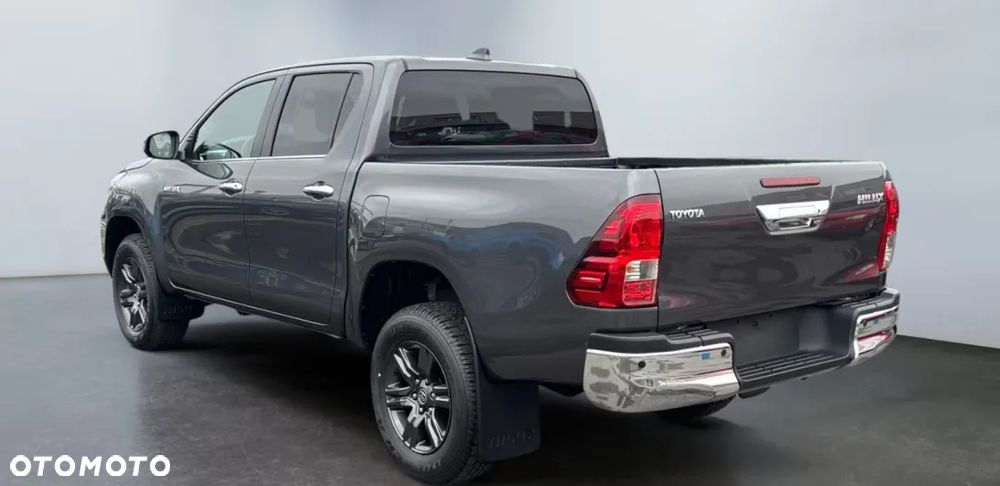 Toyota Hilux 2.8 D-4D Double Cab Active 4x4 - 4