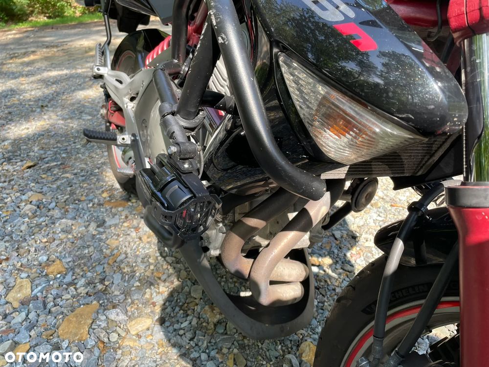 Kawasaki ER - 26