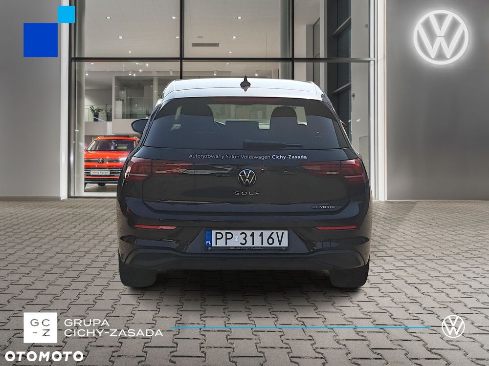 Volkswagen Golf - 4