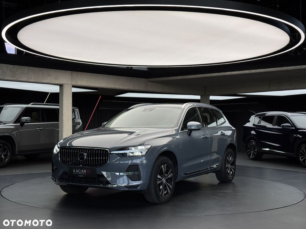 Volvo XC 60 T6 Plug-In Hybrid AWD Inscription - 2