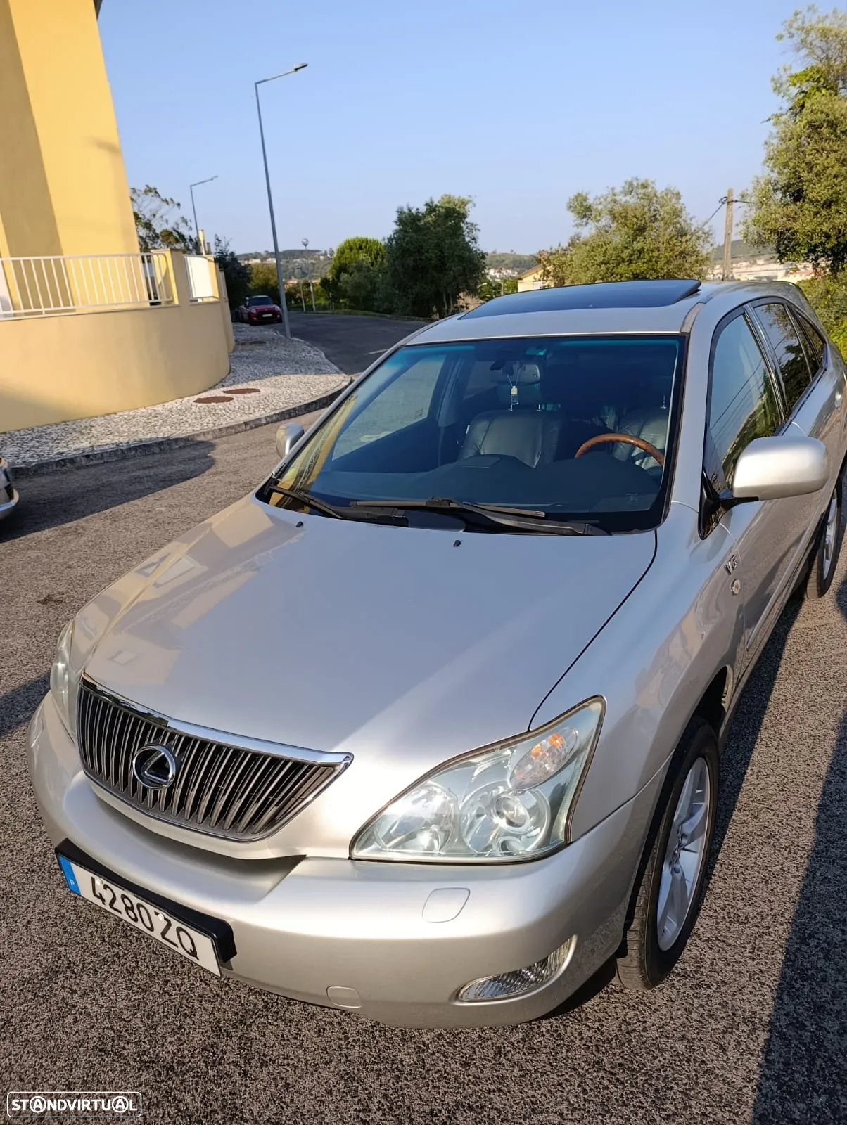 Lexus RX 300 Executive - 4