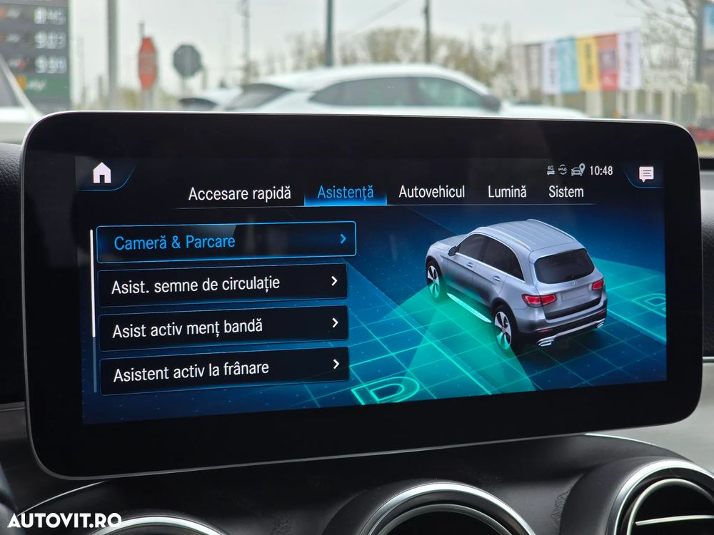 Mercedes-Benz GLC - 33