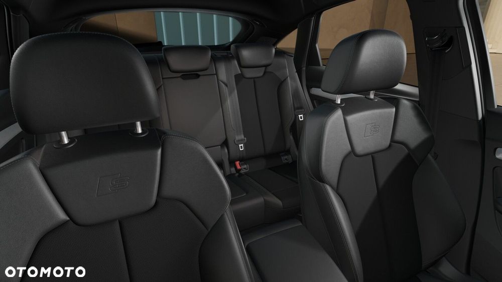 Audi Q5 Sportback - 12