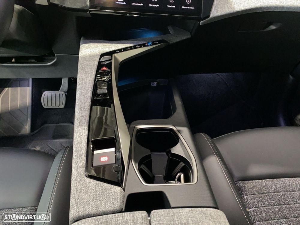 Peugeot 3008 1.2 Hybrid Allure e-DCS6 - 14