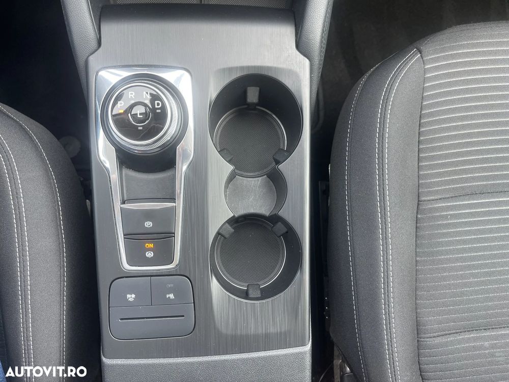 Ford Kuga 2.5 Duratec FHEV ACTIVE - 12