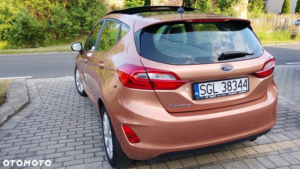 Ford Fiesta 1.0 EcoBoost S&S TITANIUM - 8