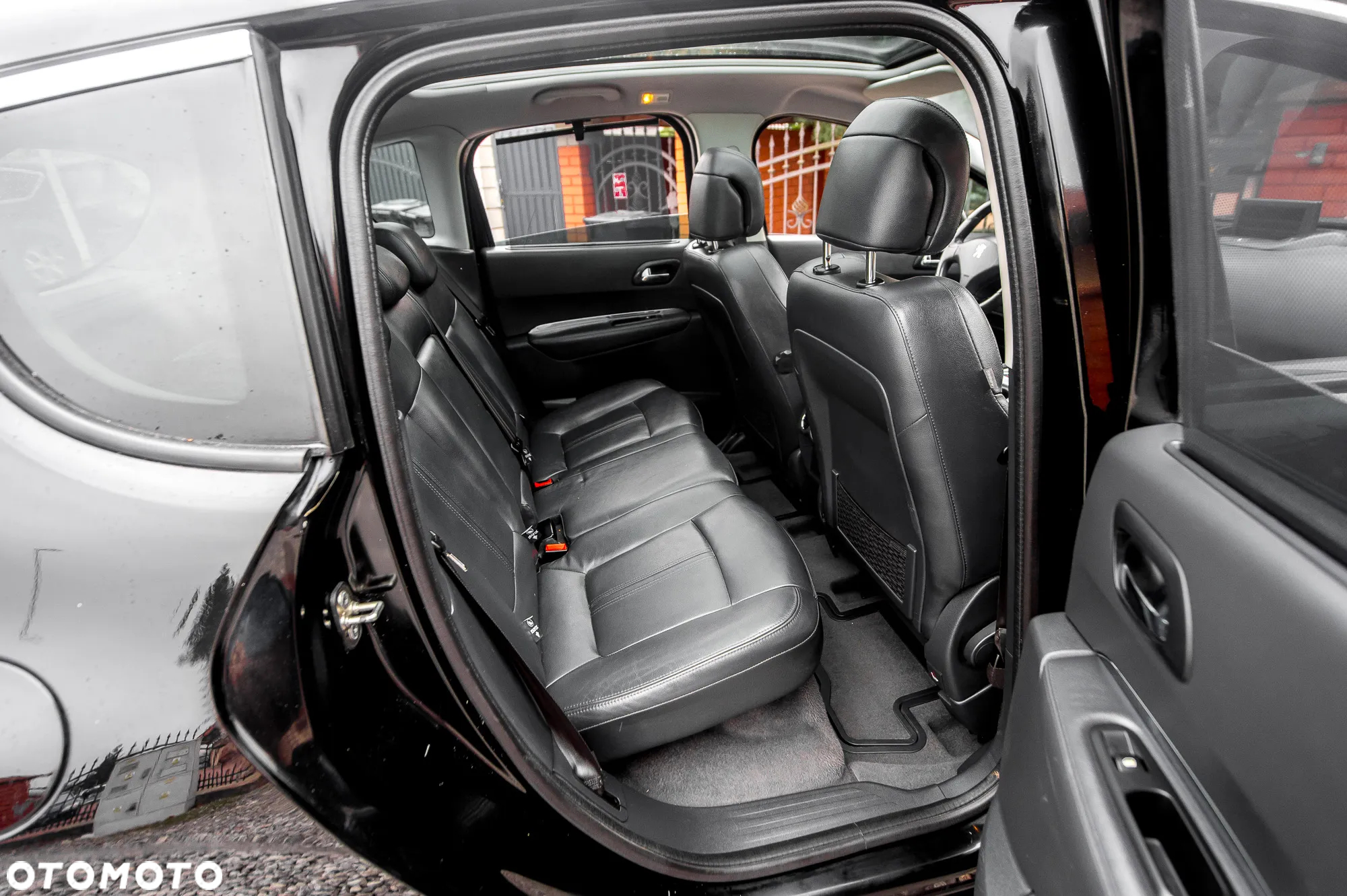 Peugeot 3008 1.6 Premium+ - 19