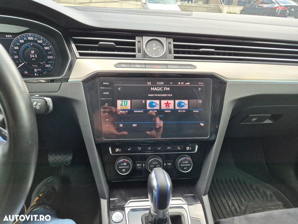 Volkswagen Passat 1.4 TSI DSG GTE - 11