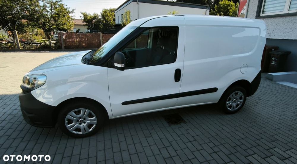 Fiat DOBLO Faktura VAT 23%, 1.3 MJ, L1 (krótki) - 3