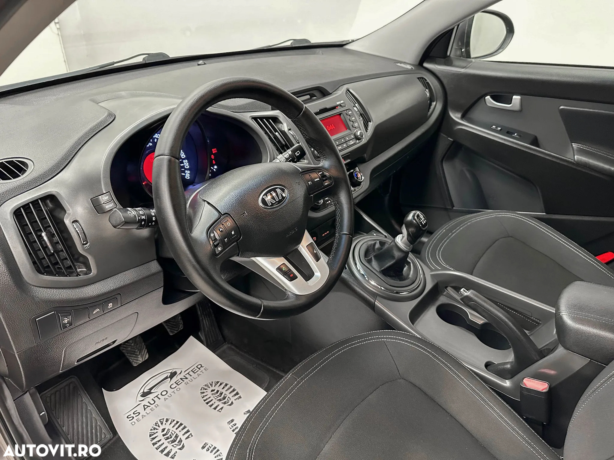 Kia Sportage 1.7 CRDI 2WD Attract - 22