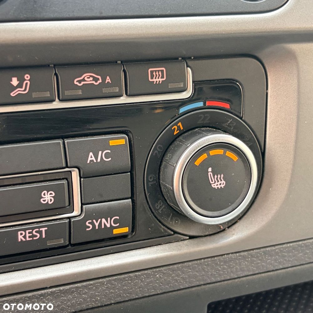 Volkswagen California - 11