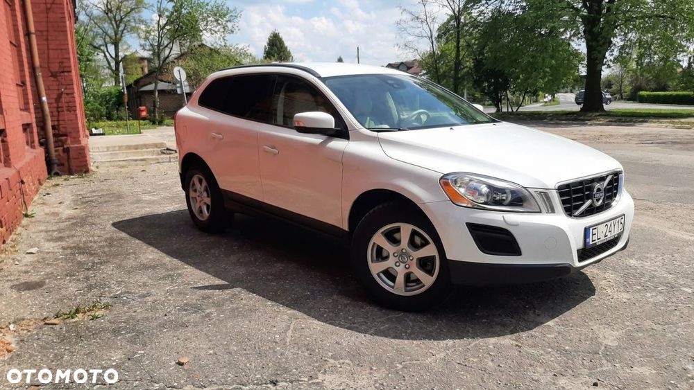 Volvo XC 60 - 2