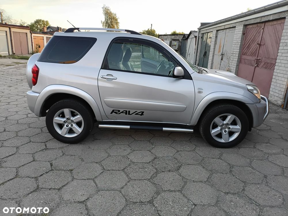 Toyota RAV4 D-4D 4x4 Edition - 3