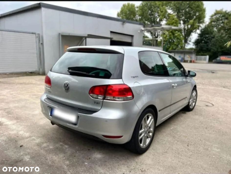 Volkswagen Golf - 3