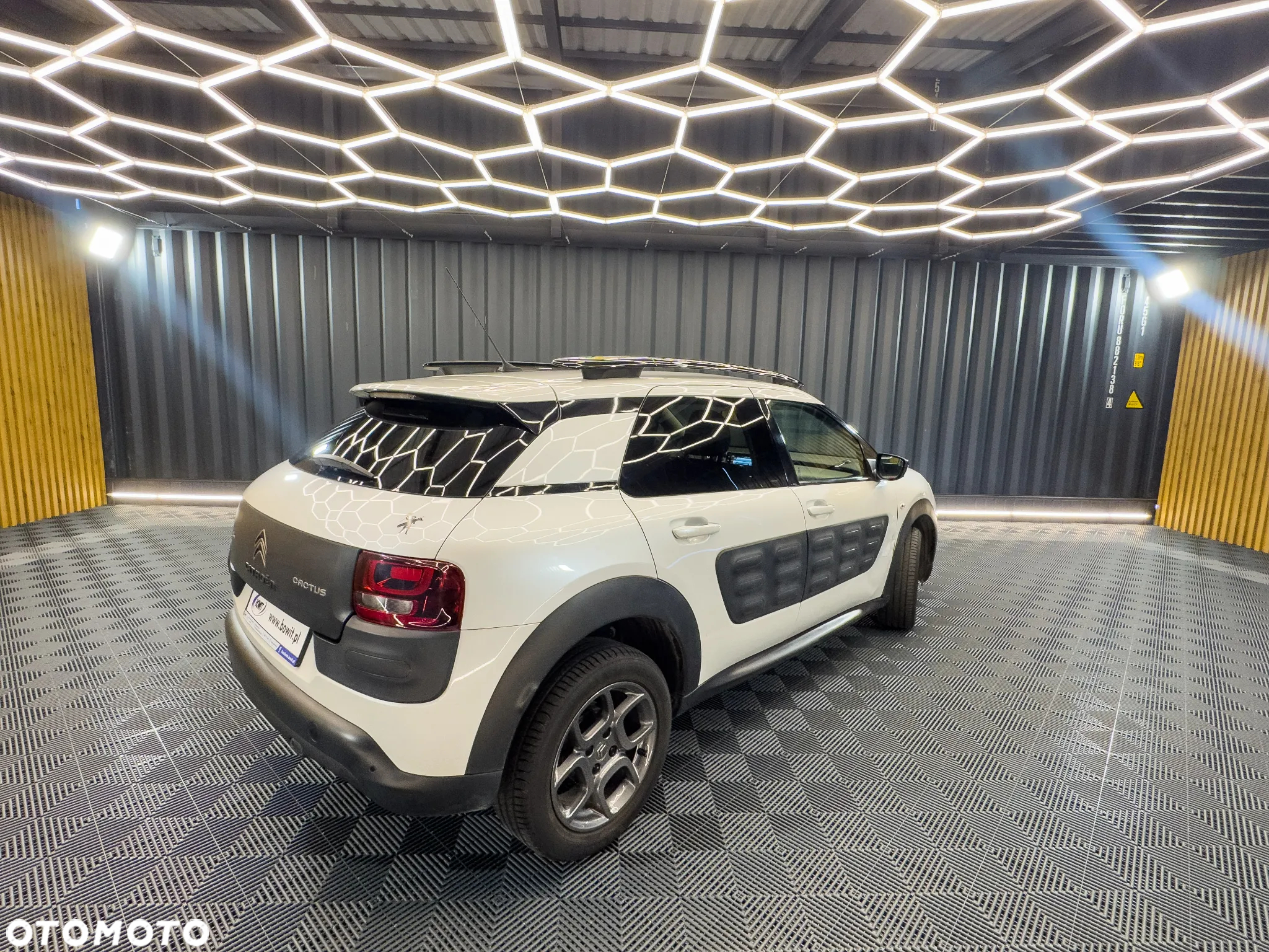Citroën C4 Cactus 1.2 PureTech Live - 3