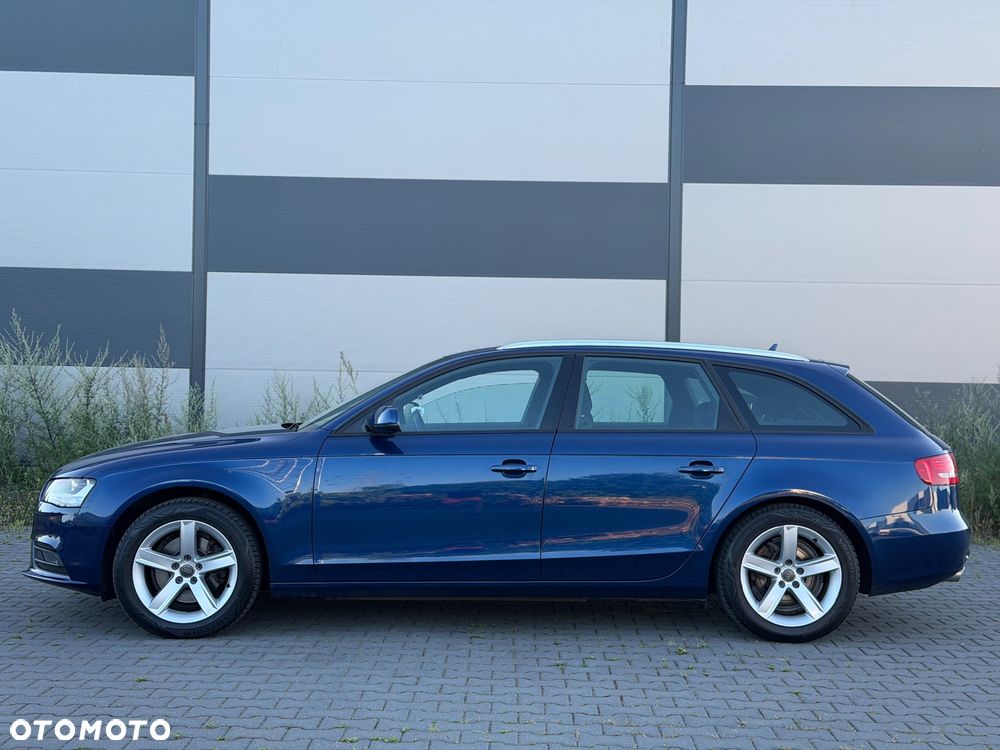 Audi A4 Avant 2.0 TDI DPF multitronic Ambiente - 12