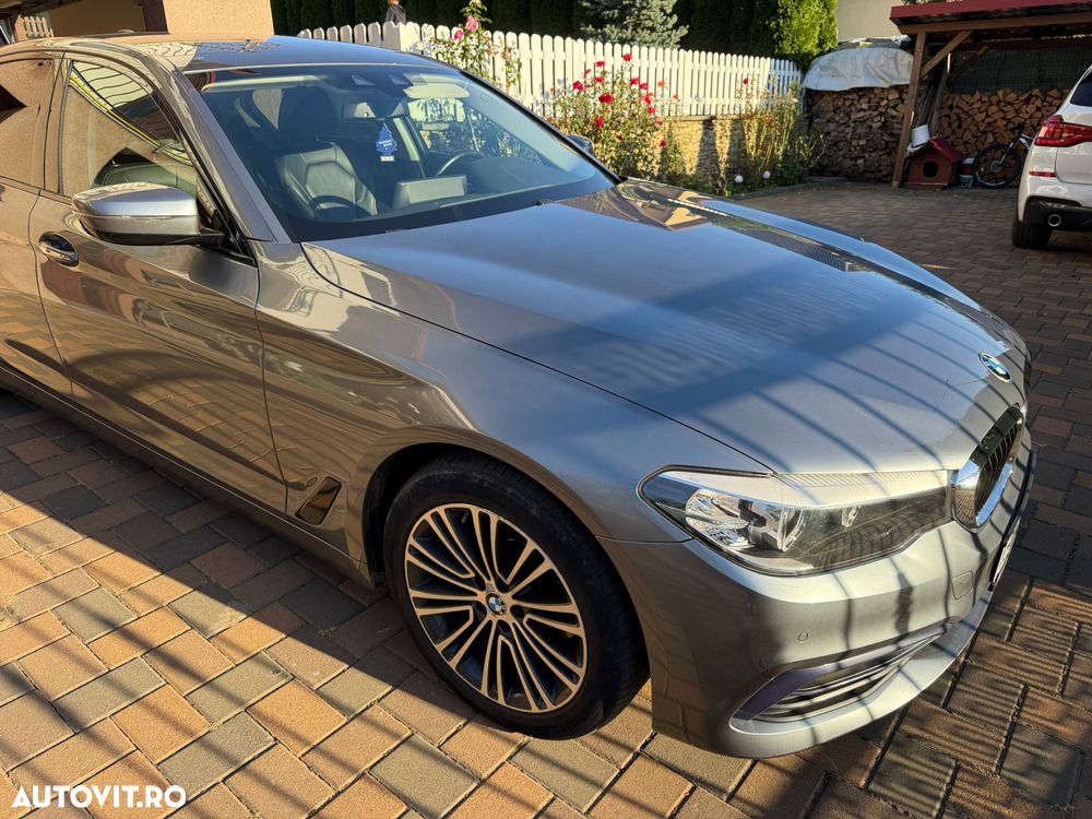 BMW Seria 5 520d Aut. Sport Line - 1