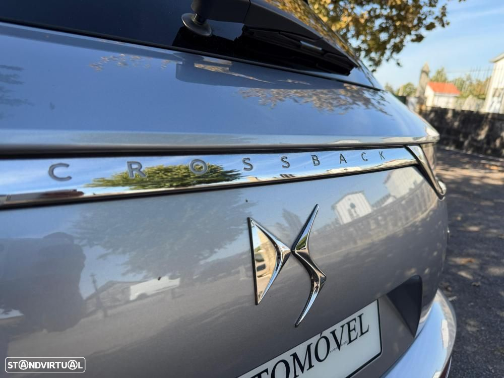DS DS7 Crossback E-Tense Performance Line EAT8 - 21