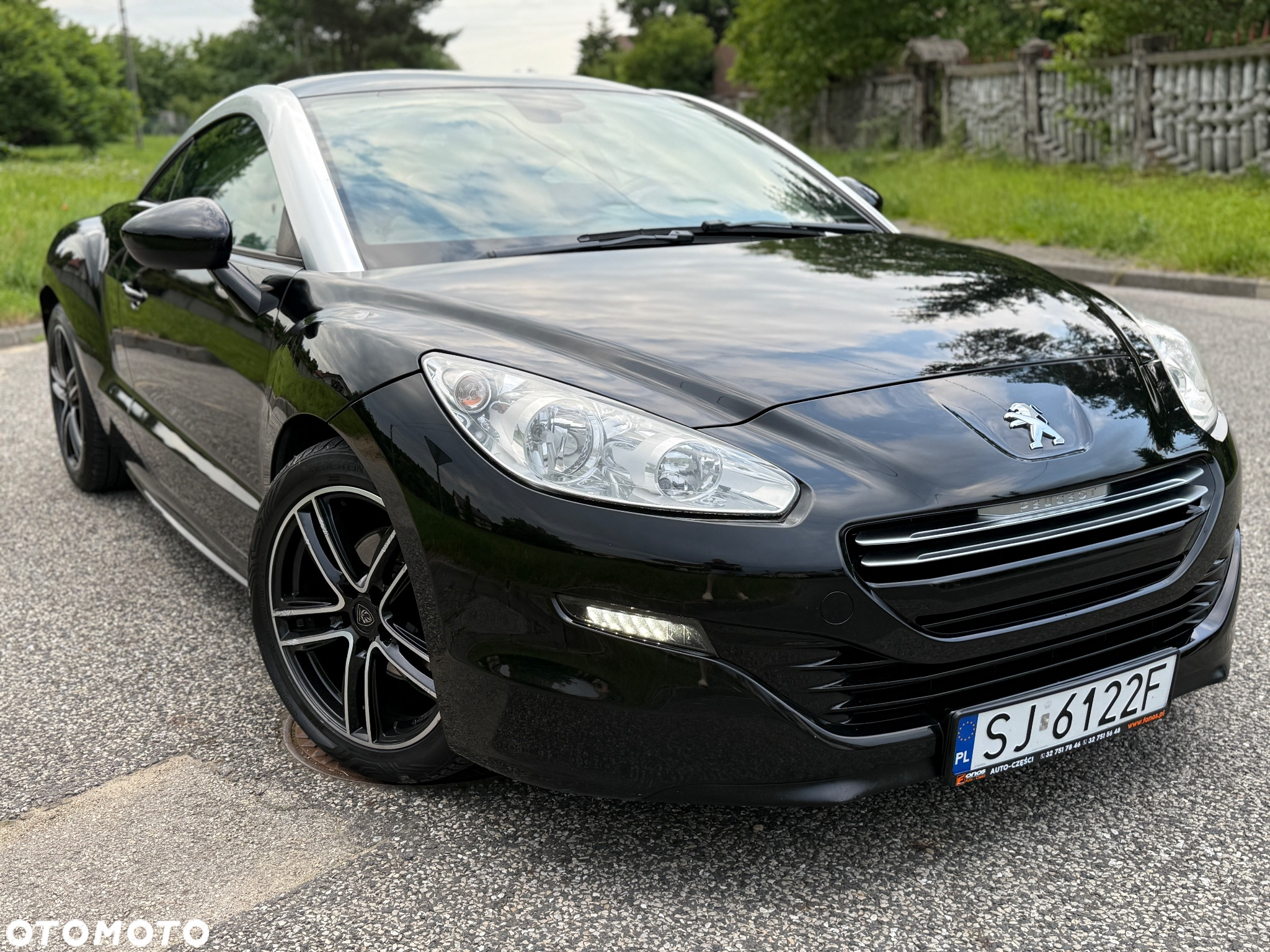 Peugeot RCZ - 2