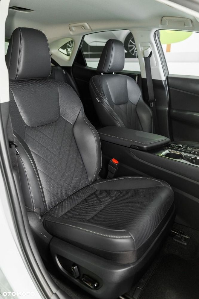 Lexus NX - 26